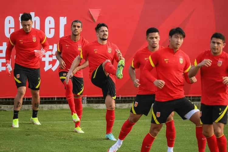 张琳芃正式确认！恭喜中国足球，恭喜扬科维奇，他这回可以安心了