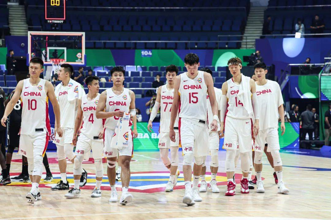 世界杯小组赛中国男篮两战皆负