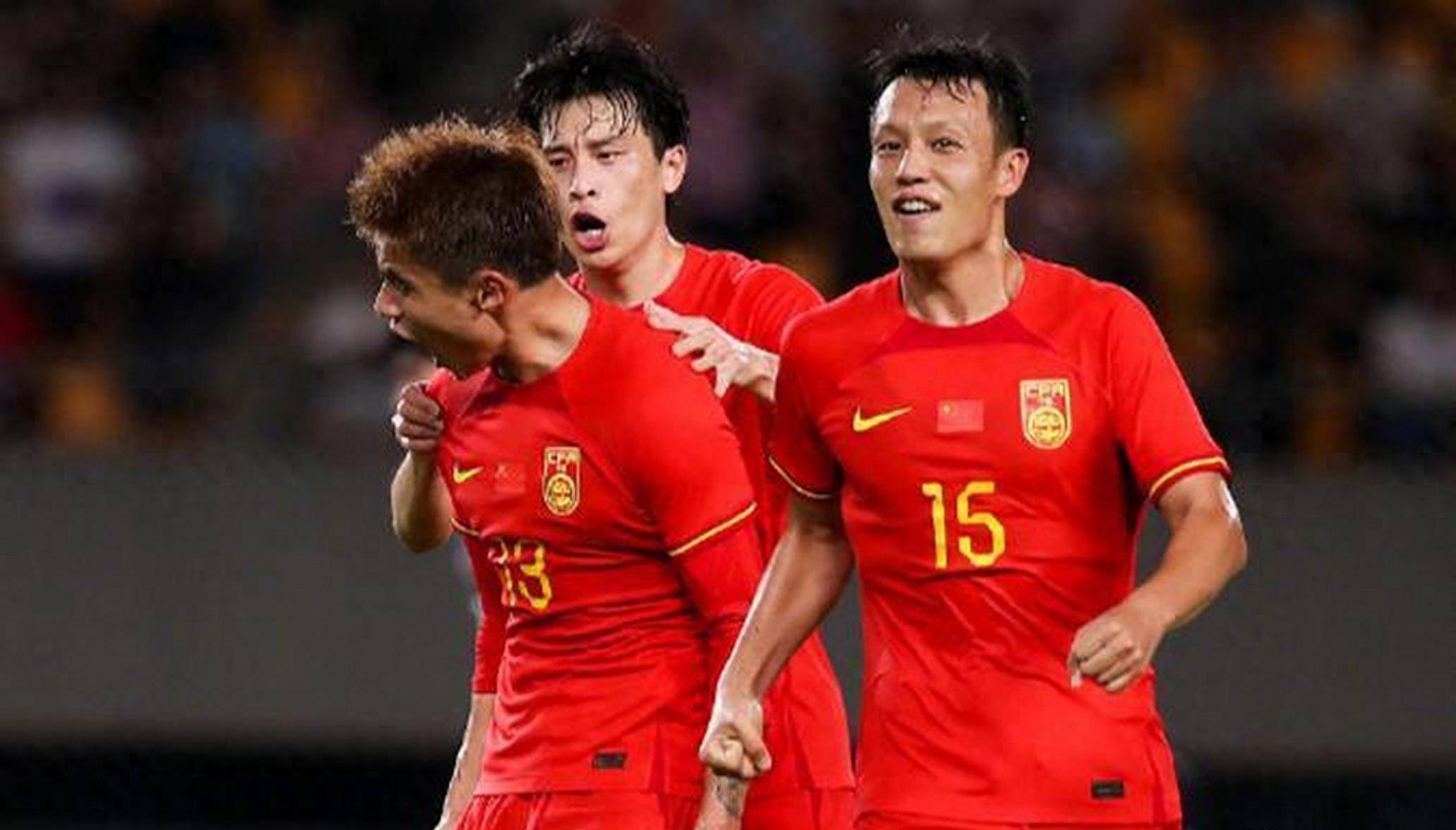 中国足球队是缺少一个好教练吗-中国足球队