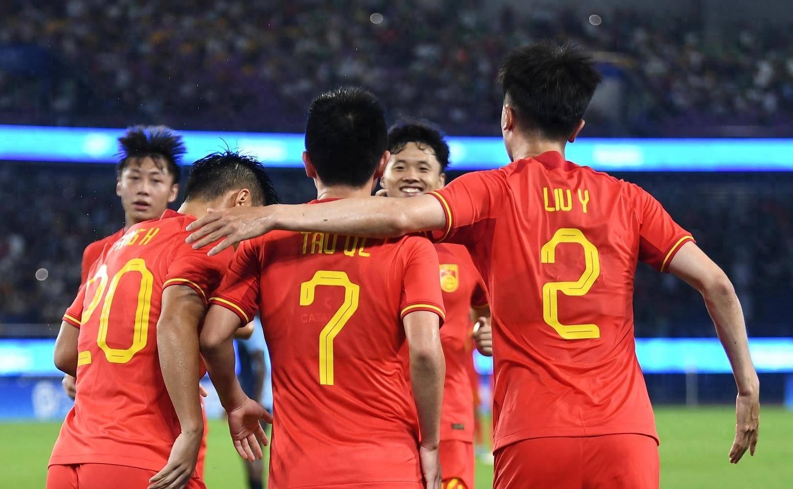 中国足球队是缺少一个好教练吗-中国足球队