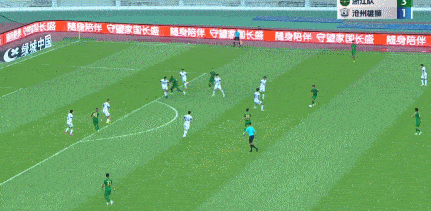 浙江队6-1战胜沧州雄狮，中超联赛已连续14轮不败-沧州雄狮