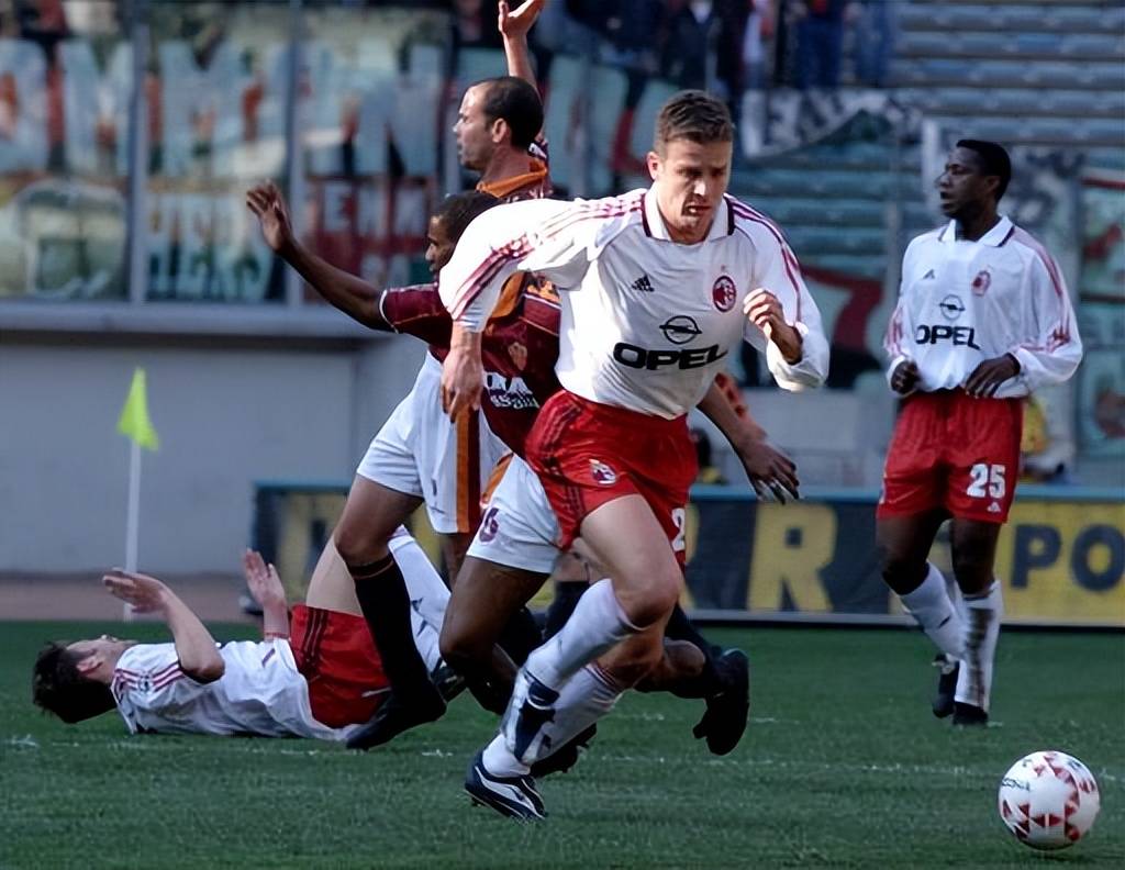 【资料】AC米兰1998-1999赛季意甲第18-23轮，负罗马结束11轮不败-米兰