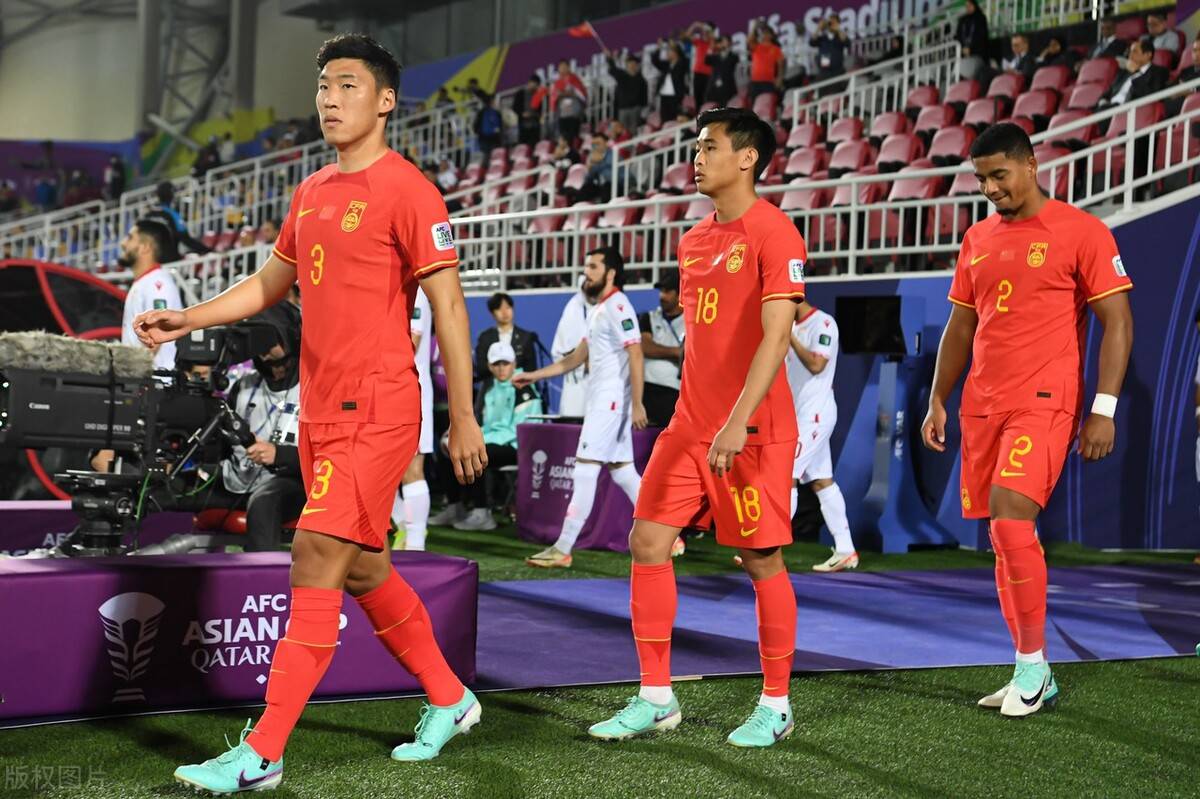韩媒：中国足球在卡塔尔丢人！我们何时有底气回击？-中国足球