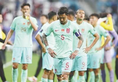 中国足球当自强-中国足球
