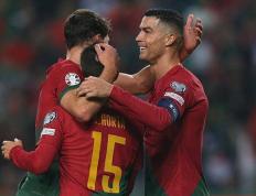 创历史！葡萄牙以全胜战绩踢完小组赛