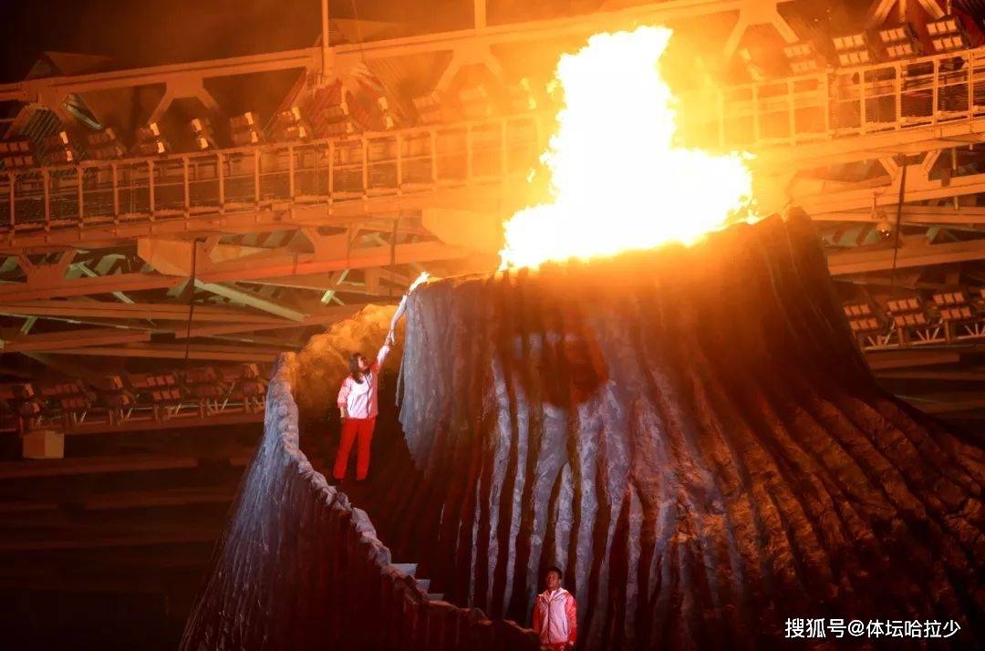 亚运圣火今晚杭州点燃！回归历届点火仪式，多哈最经典仁川最质朴