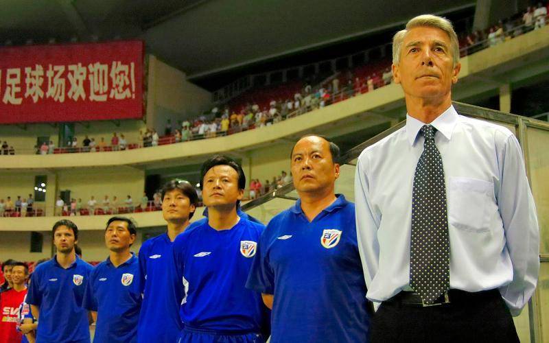 俄罗斯教练再次结缘中国足球，20年前涅波曾为申花“救火”-中国足球