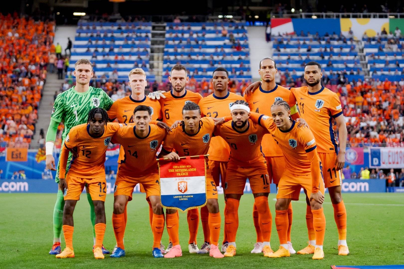 CCTV5直播欧洲杯！荷兰VS罗马尼亚名单出炉，英超+前中超球员首发-英超